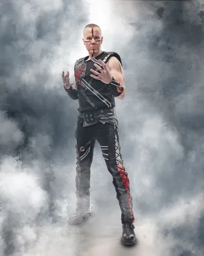 Markus Toivonen - Guitars, Backing Vocals